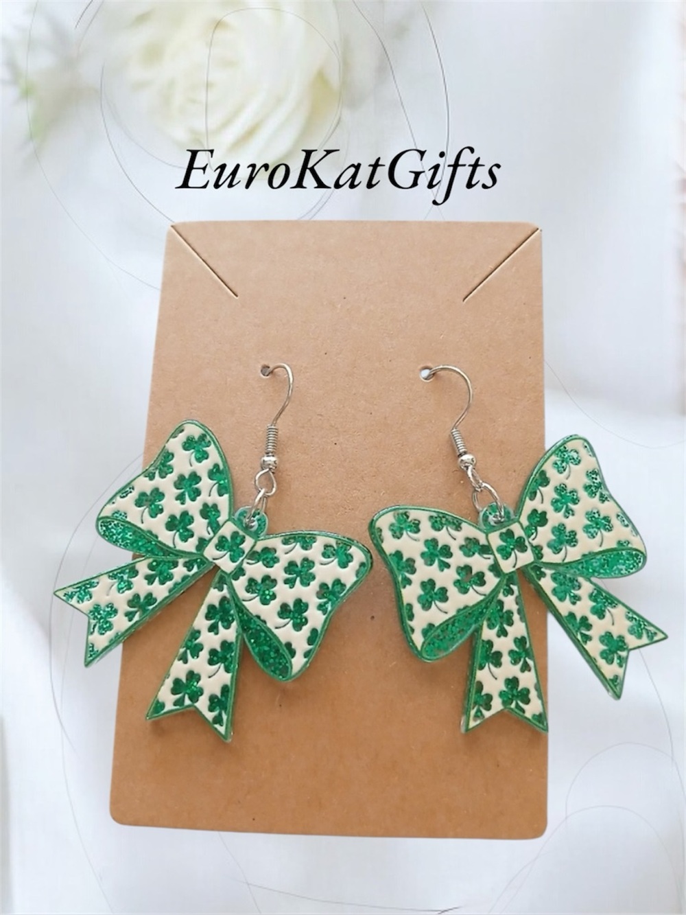 Fashion Jewelry Green and White Bow Earrings NEW